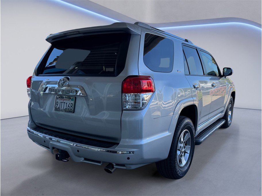 Used 2011 Toyota 4Runner SR5 image 6