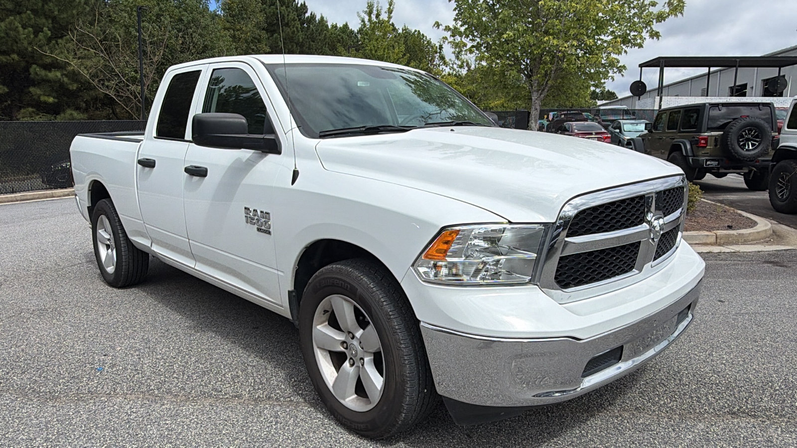 Used 2024 RAM 1500 Classic SLT AWD/4WD image 5