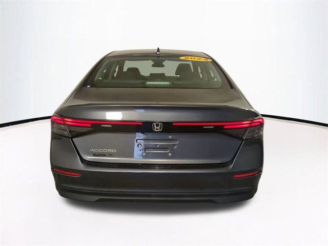 Used 2024 Honda Accord EX image 5
