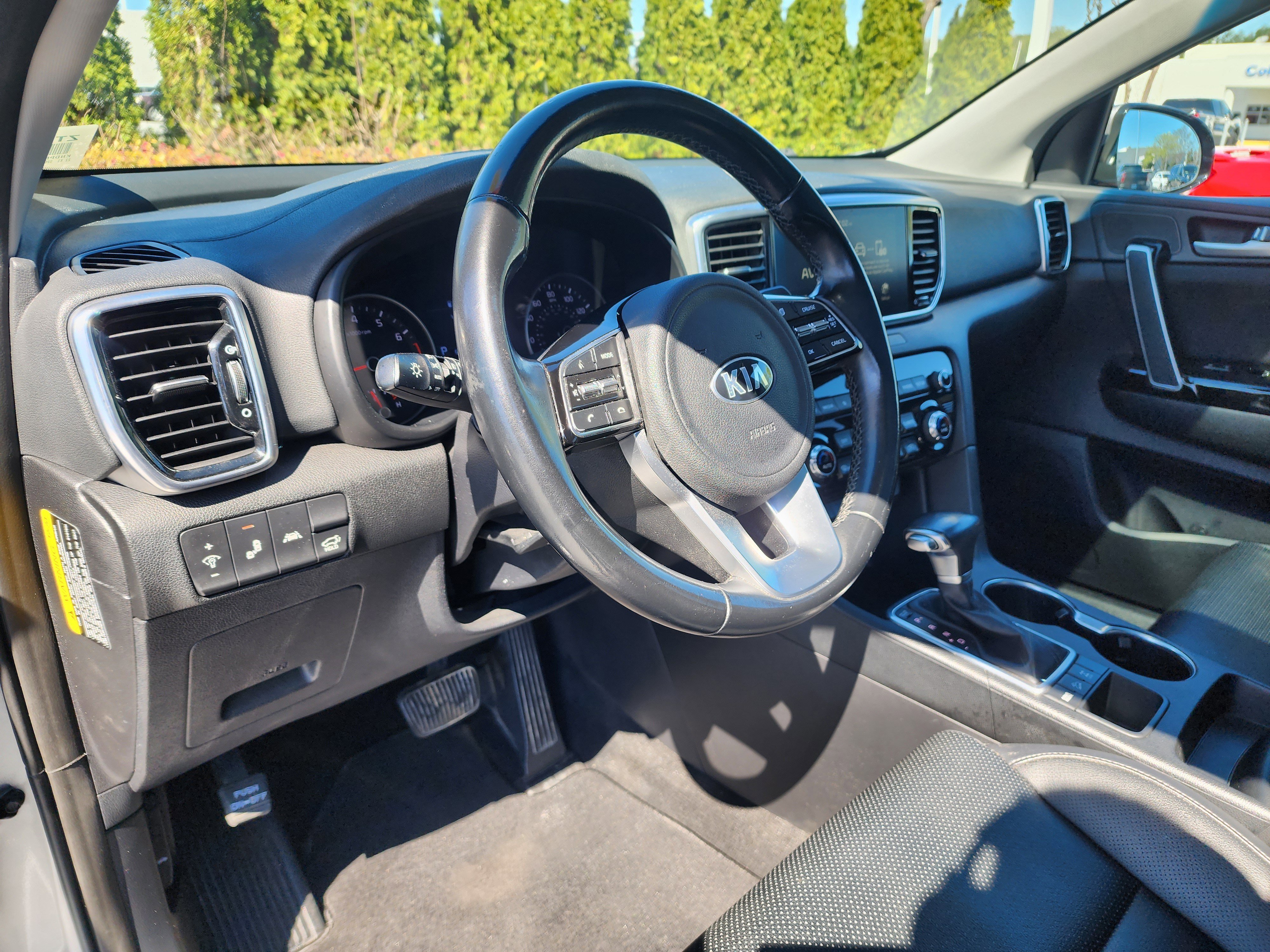 Used 2022 Kia Sportage EX image 23