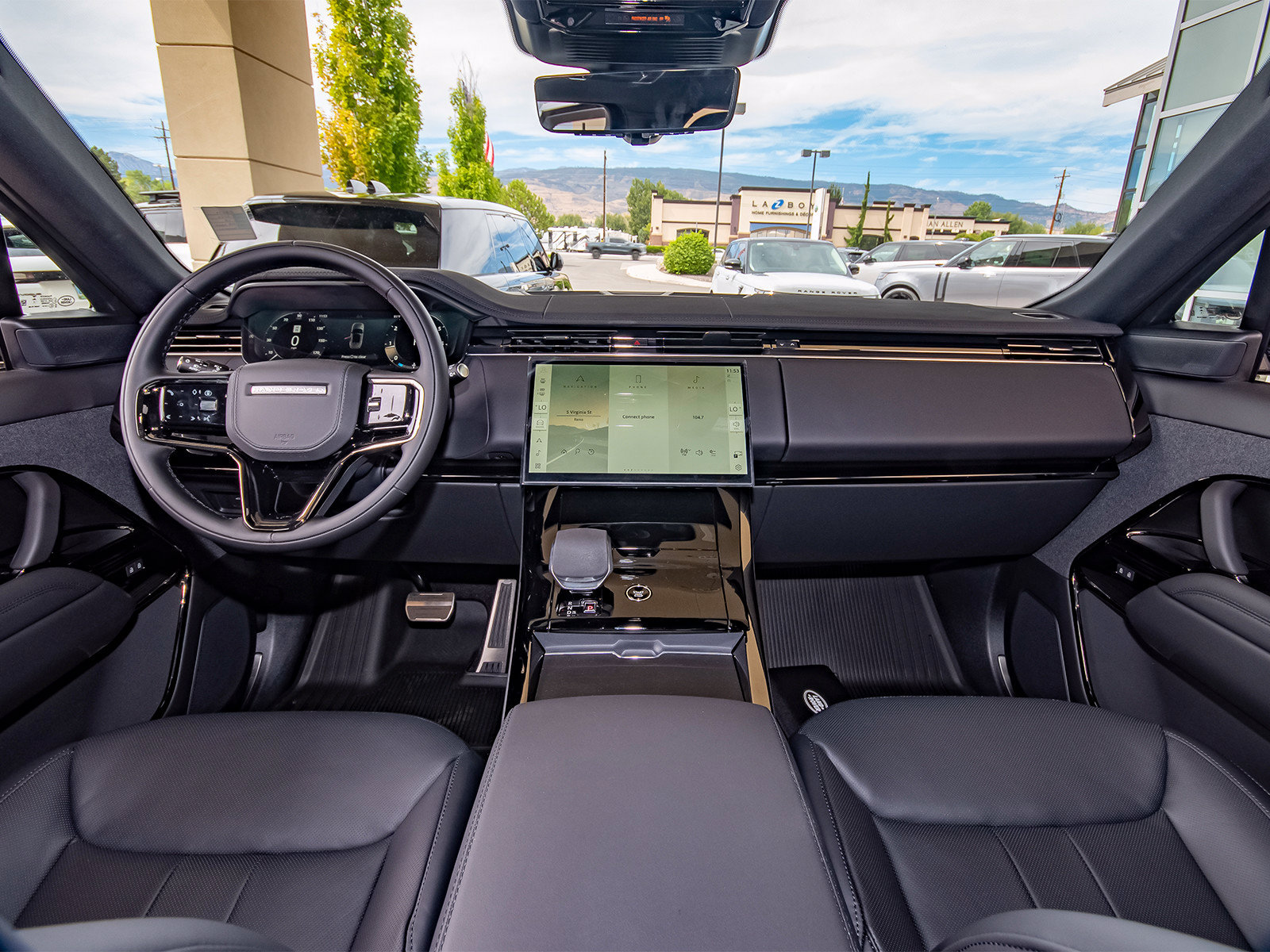 New 2026 Land Rover Range Rover Sport Dynamic SE AWD/4WD image 39