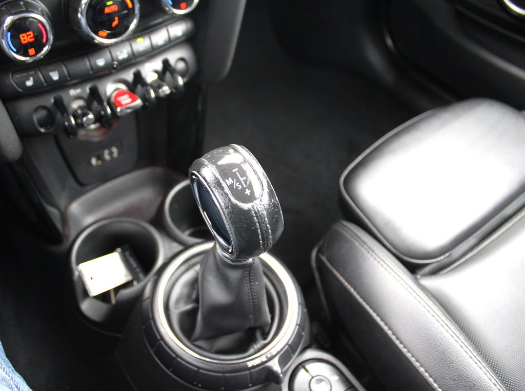 Used 2015 MINI Cooper S image 22