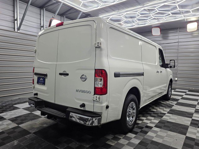 Used 2017 Nissan NV 3500 SL w/ Technology Package RWD image 5