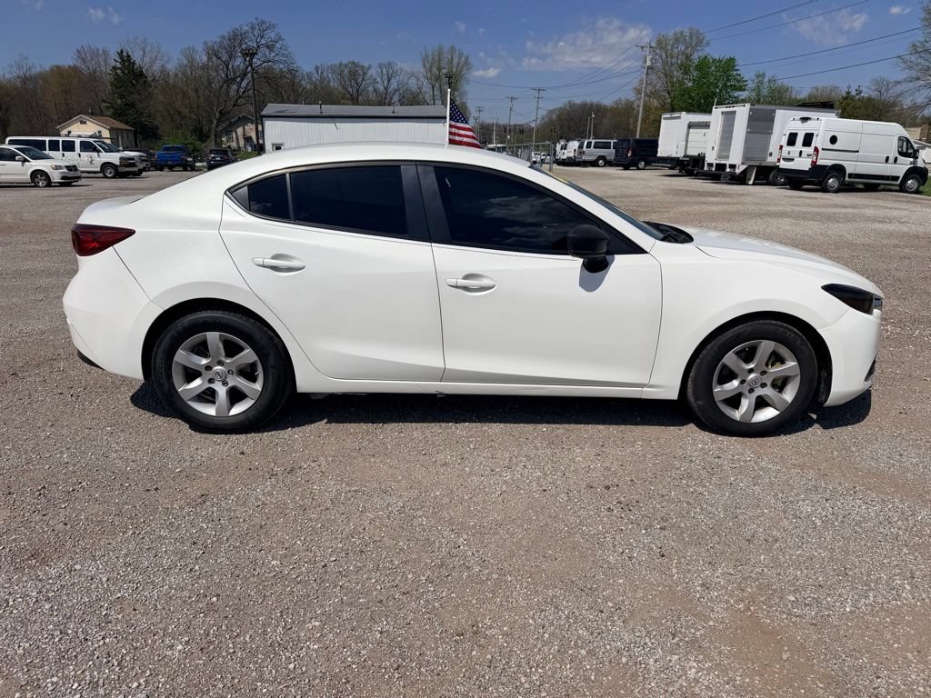 Used 2017 MAZDA MAZDA3 Sport FWD image 8