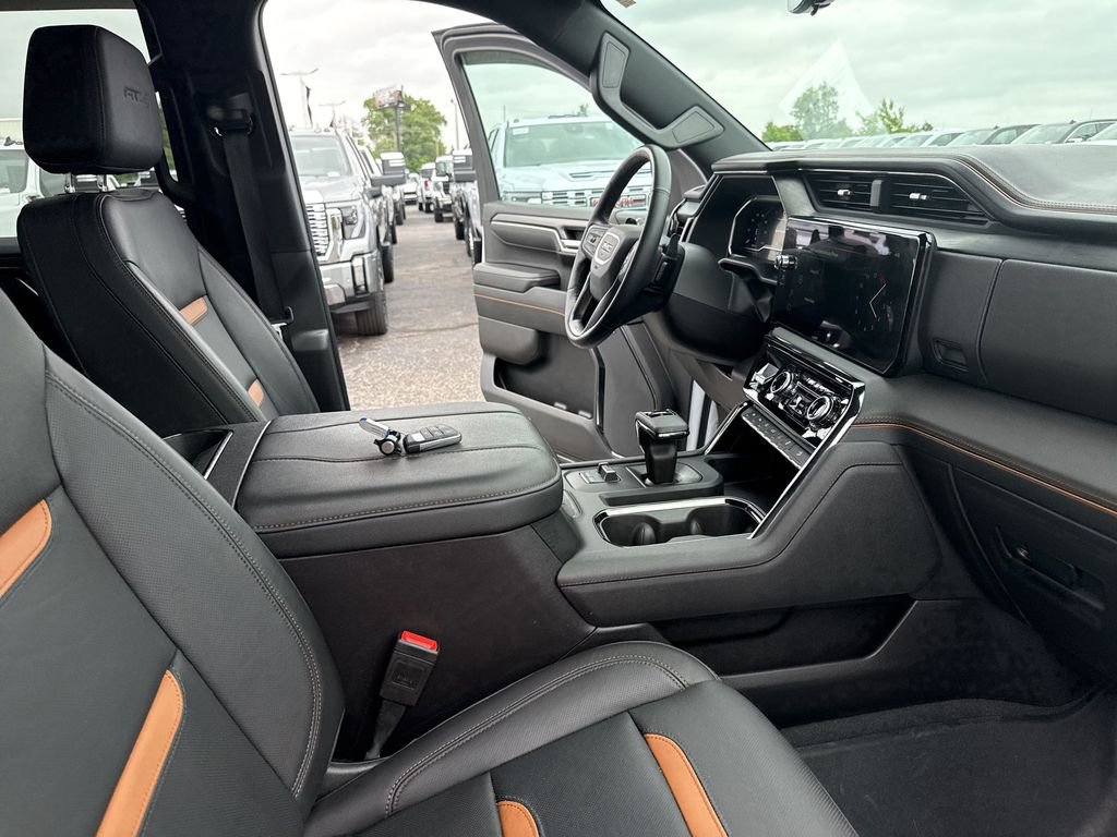 Certified 2024 GMC Sierra 1500 AT4 w/ Technology Package AWD/4WD image 35