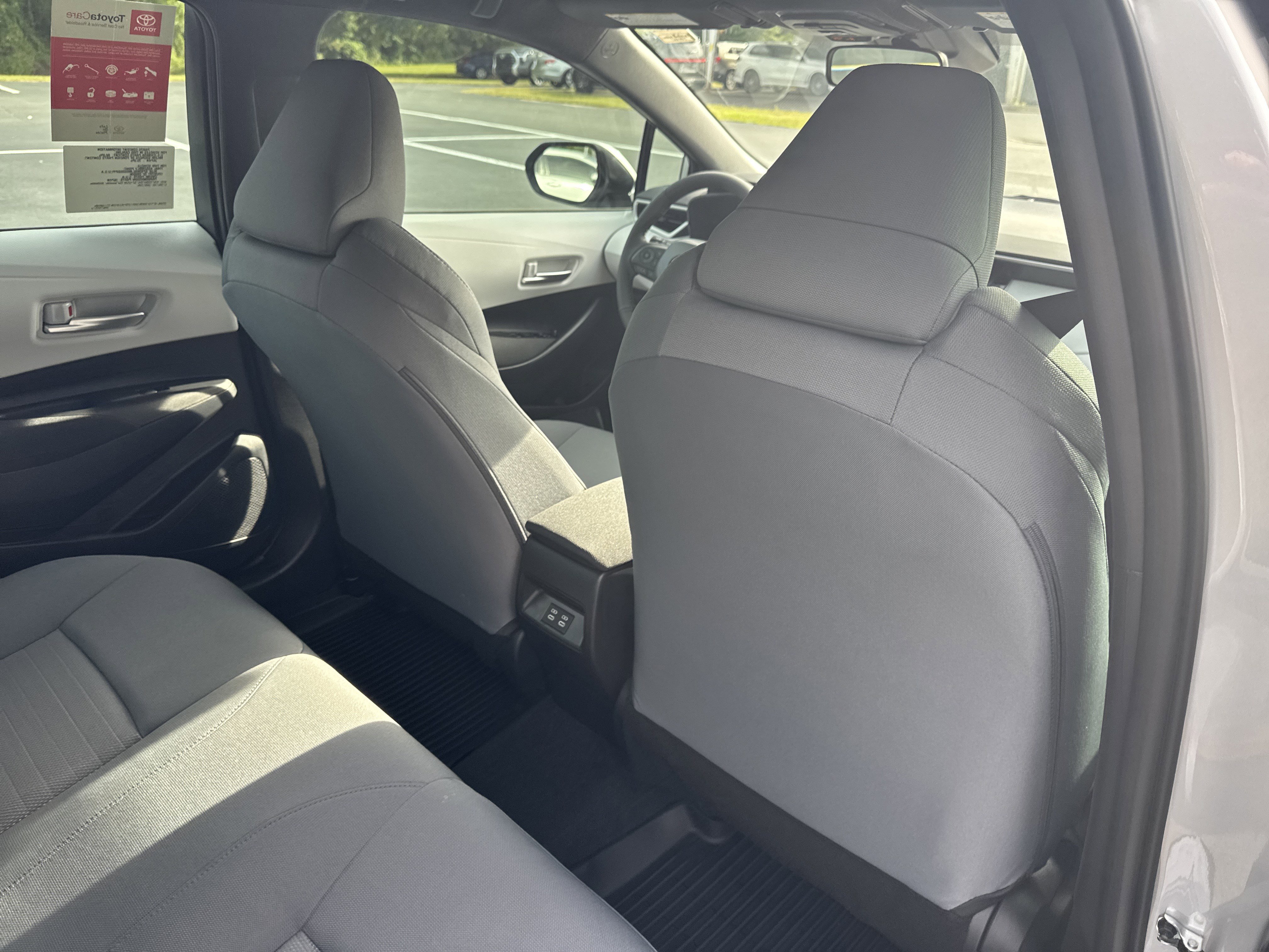 New 2026 Toyota Corolla SE FWD image 31