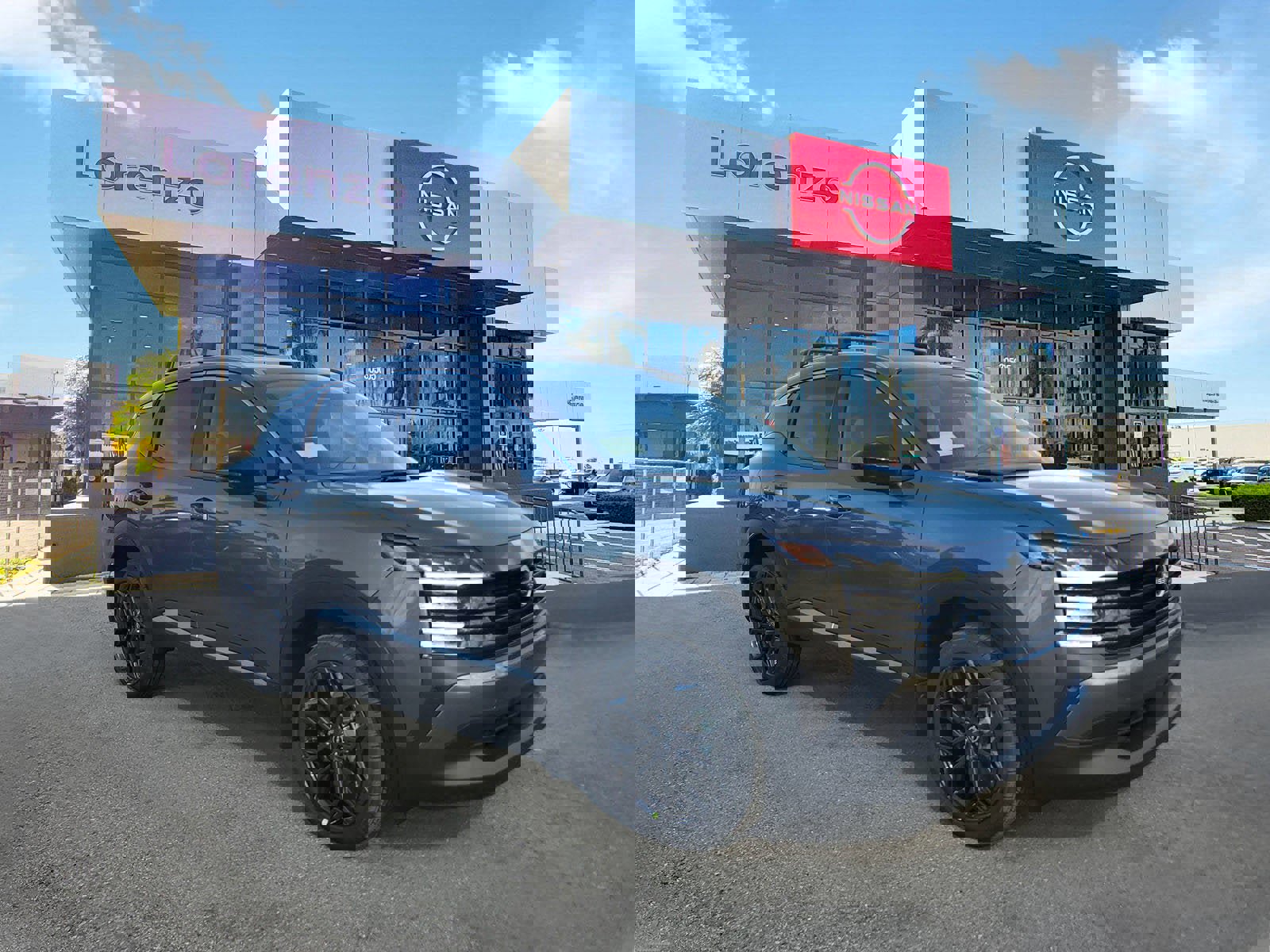 New 2026 Nissan Kicks SR image 3