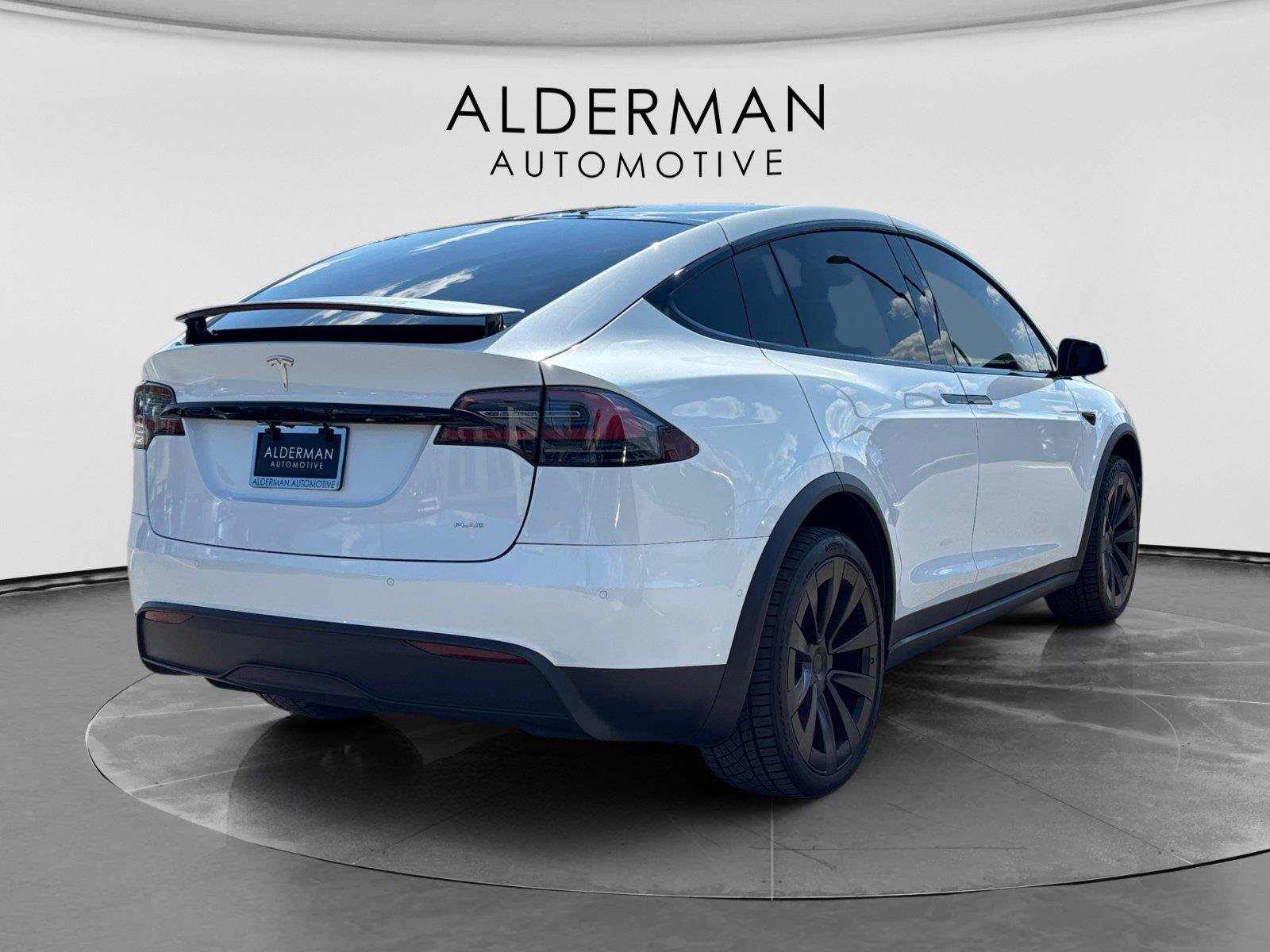Used 2022 Tesla Model X Plaid AWD/4WD image 5