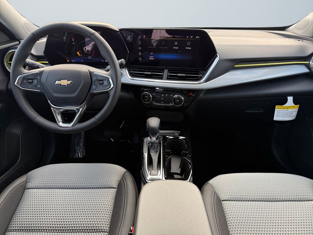 New 2026 Chevrolet Trax LT w/ Sunroof Package image 10