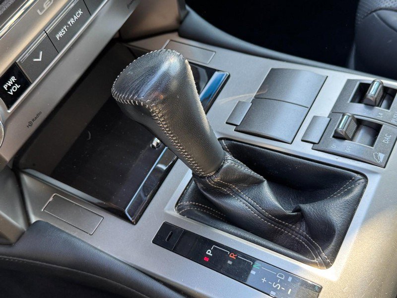 Used 2015 Lexus GX 460 image 20