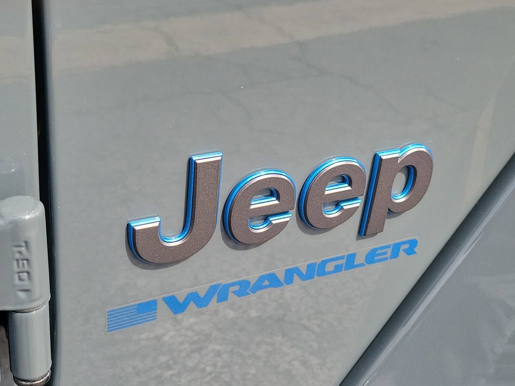 Certified 2025 Jeep Wrangler Unlimited Sahara w/ Safety Group AWD/4WD image 7