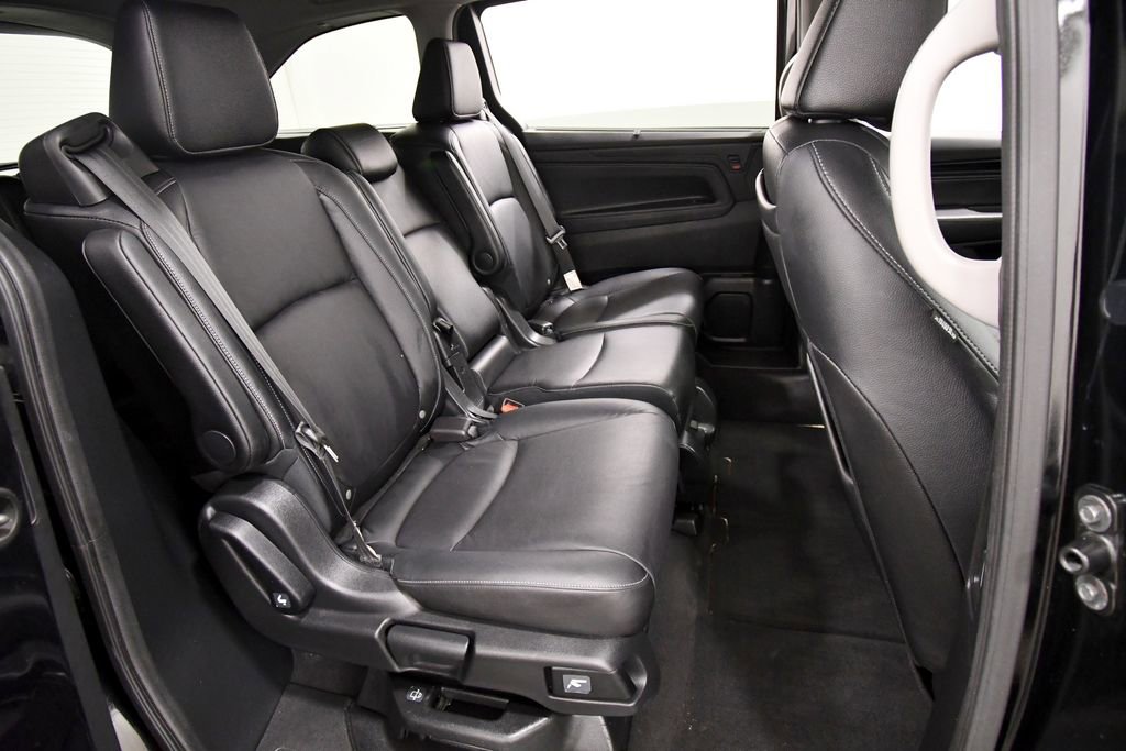 Certified 2024 Honda Odyssey Touring image 21