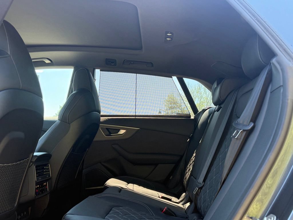 New 2026 Audi SQ8 Premium Plus AWD/4WD image 23