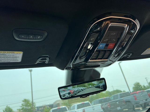 New 2023 Jeep Grand Wagoneer Series III image 28