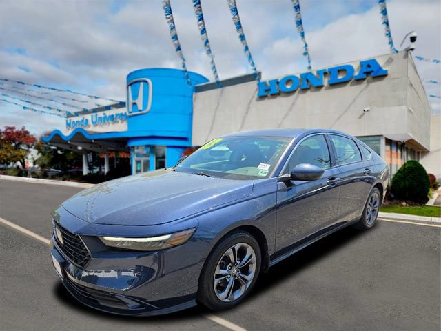 Used 2023 Honda Accord EX image 1