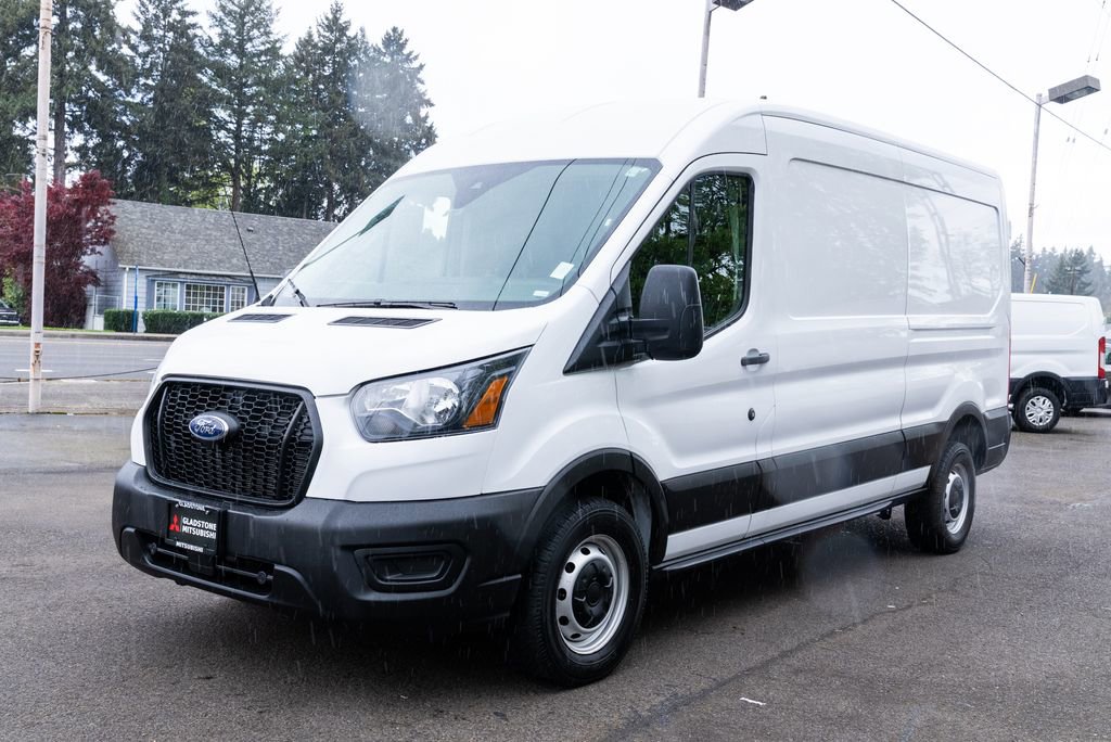 Used 2023 Ford Transit 250 Medium Roof image 3