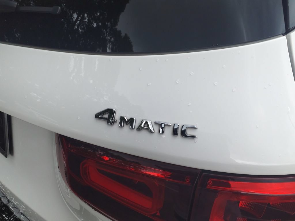 Certified 2023 Mercedes-Benz GLB 250 4MATIC w/ Premium Package image 14