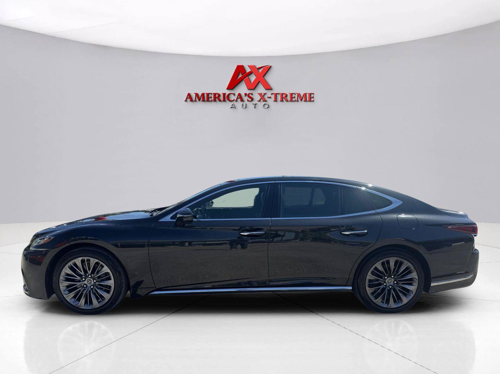 Used 2018 Lexus LS 500 AWD w/ Luxury Package image 2