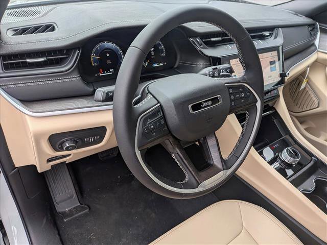 New 2026 Jeep Grand Cherokee L Limited AWD/4WD video 2