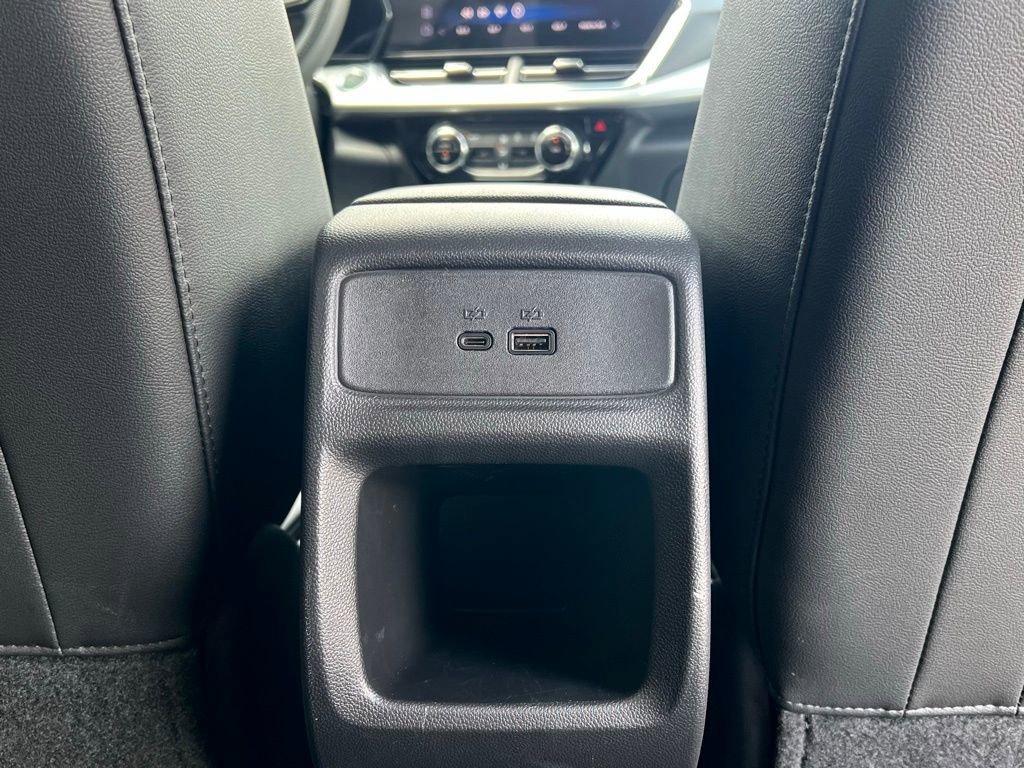 Used 2025 Chevrolet Trax LT image 18