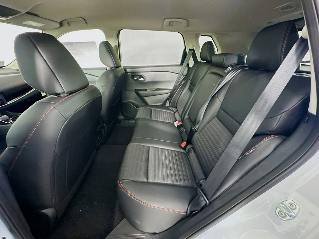 New 2026 Nissan Rogue SV image 31