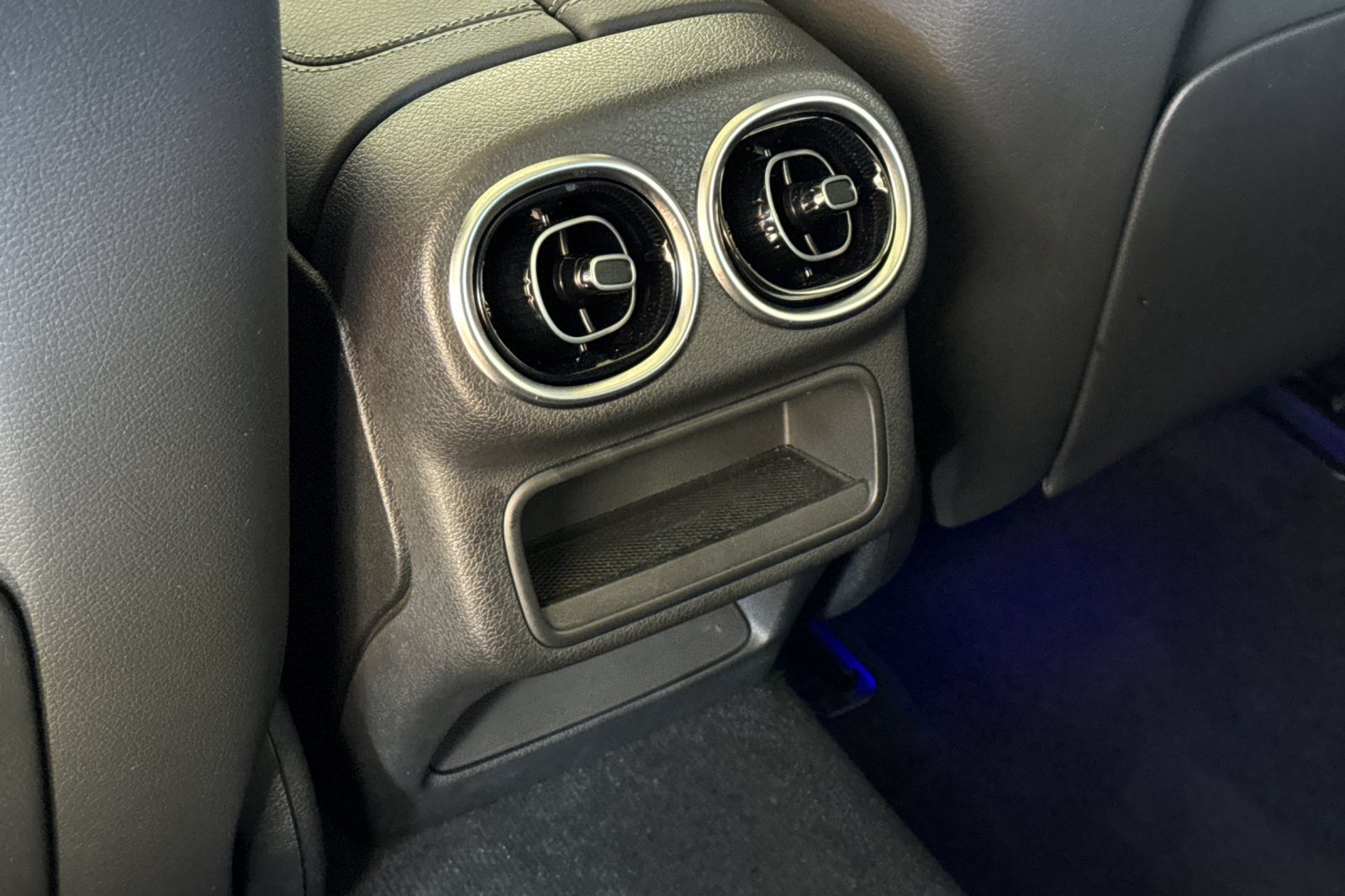 Used 2026 Mercedes-Benz GLC 300 4MATIC image 15