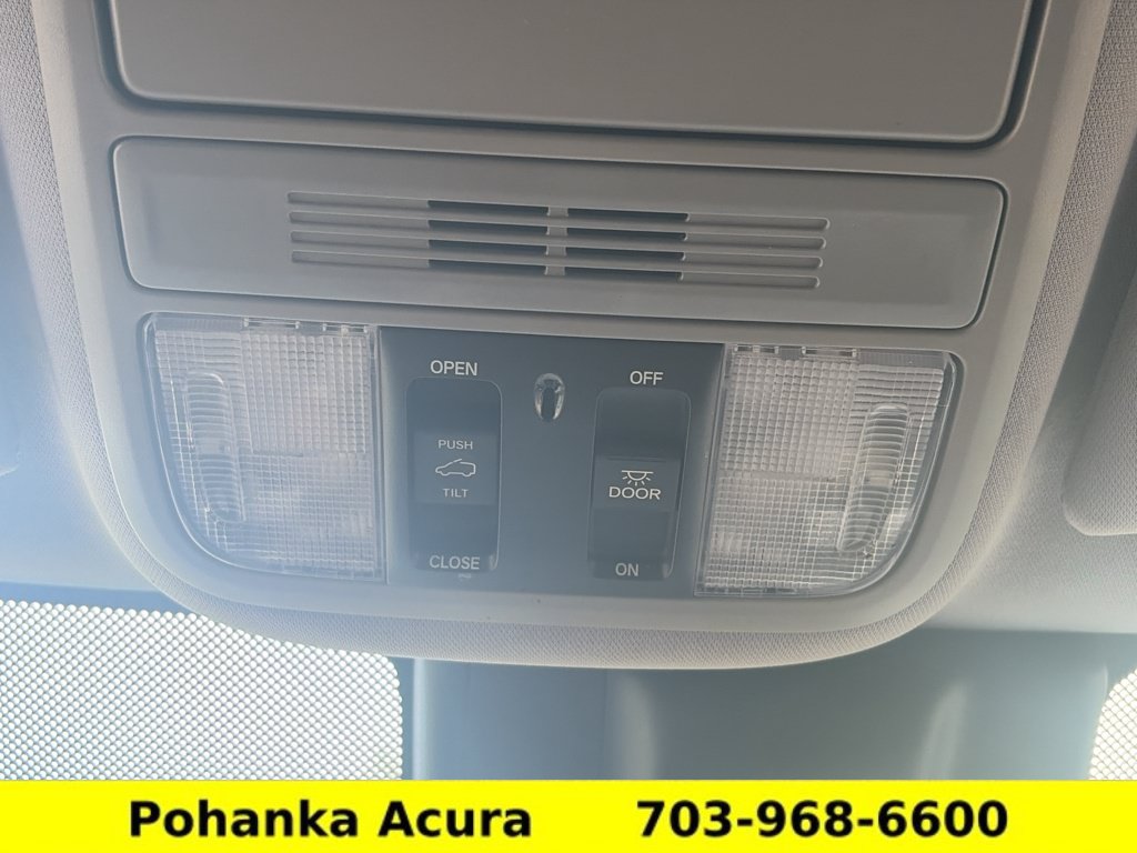 Used 2018 Honda Odyssey EX-L image 17