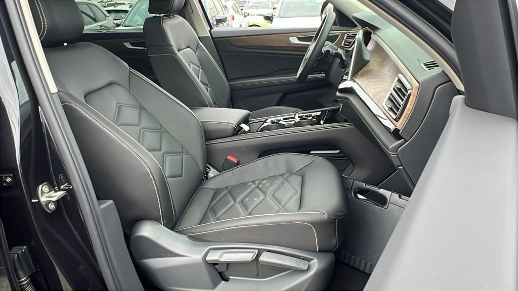 New 2026 Volkswagen Atlas SE image 10