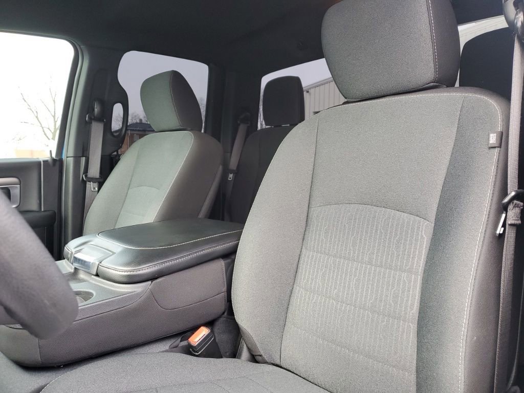 Used 2022 RAM 1500 Classic Warlock w/ Warlock Decor Package image 30