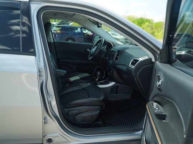 Used 2020 Jeep Compass Latitude w/ Cold Weather Group AWD/4WD image 20