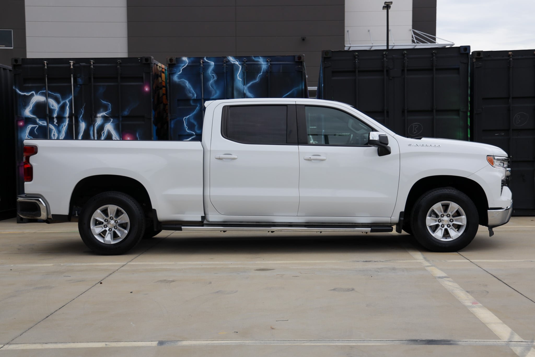 Used 2024 Chevrolet Silverado 1500 LT w/ Protection Package RWD image 18