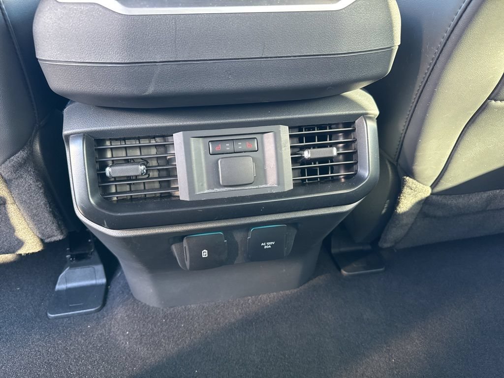Used 2025 Ford F150 Raptor AWD/4WD image 11