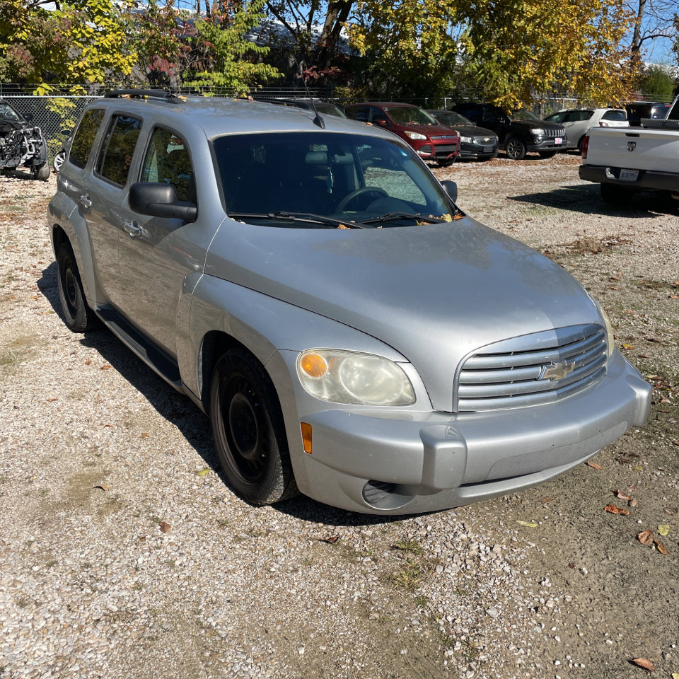 Used 2011 Chevrolet HHR LS image 3