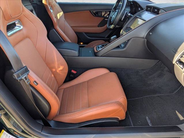 Used 2020 Jaguar F-TYPE R-Dynamic RWD image 19