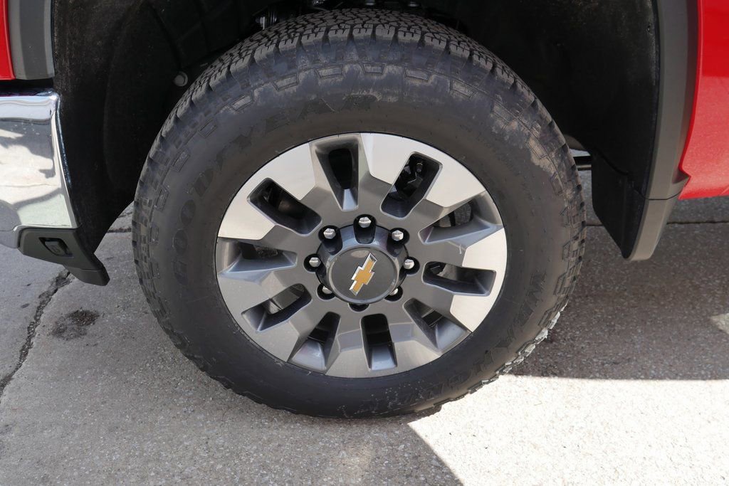 New 2026 Chevrolet Silverado 3500 LT image 32