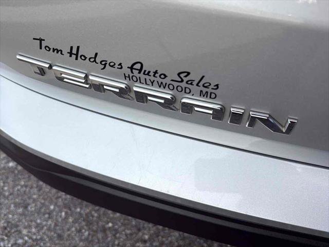 Used 2021 GMC Terrain SLE image 9