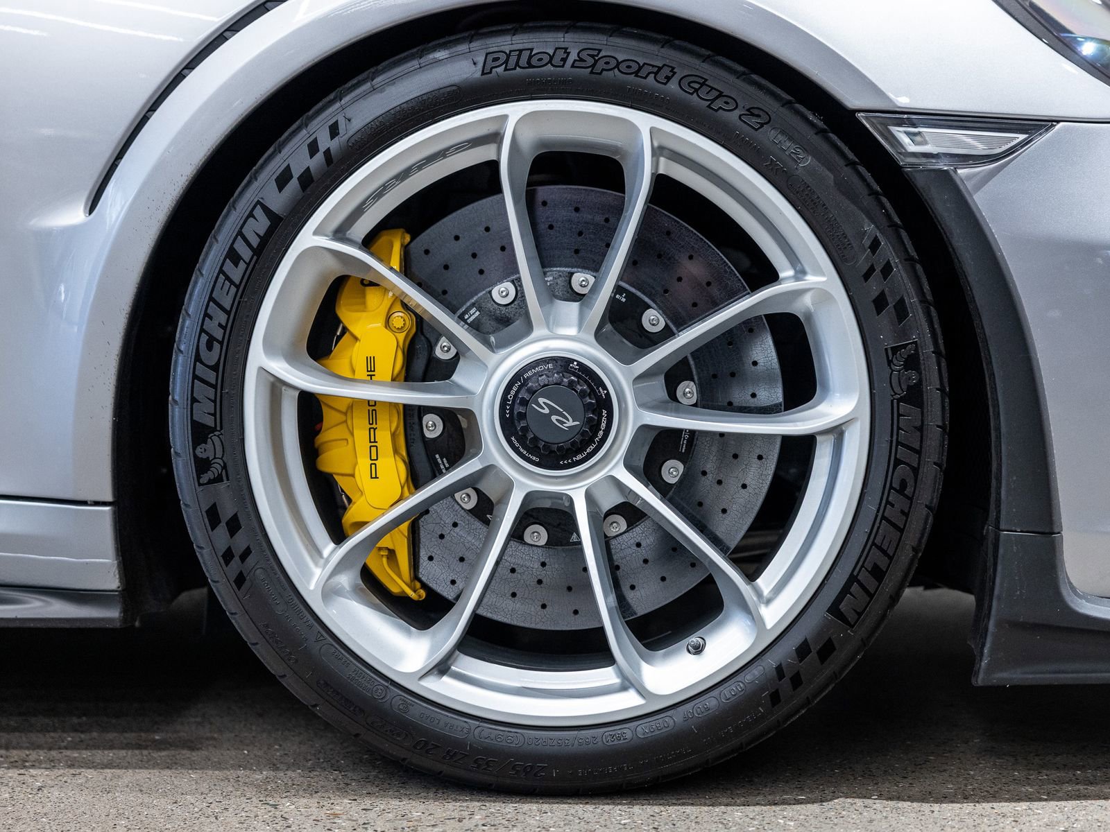 Used 2019 Porsche 911 GT3 RS RWD image 22