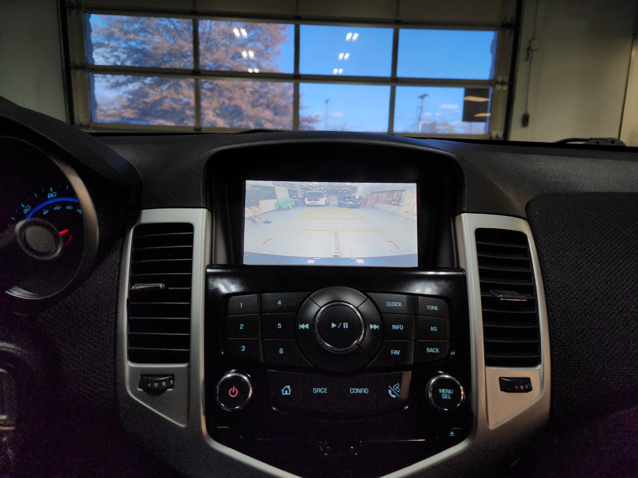 Used 2016 Chevrolet Cruze LT image 30