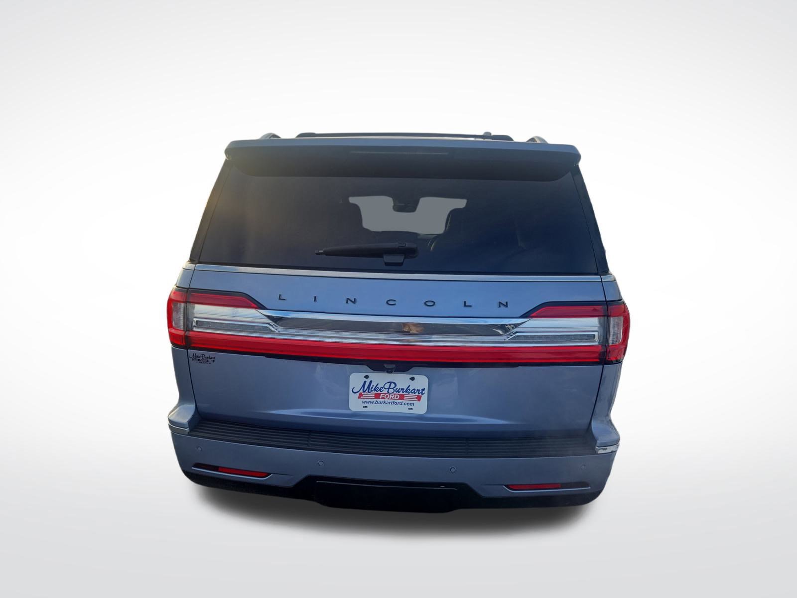 Used 2019 Lincoln Navigator Black Label w/ Cargo Package image 8