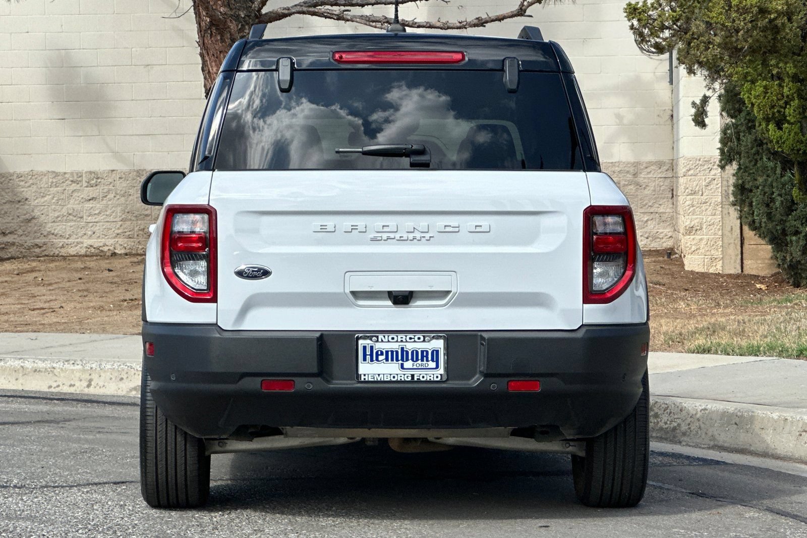 Used 2024 Ford Bronco Sport Outer Banks w/ Tech Package AWD/4WD image 5