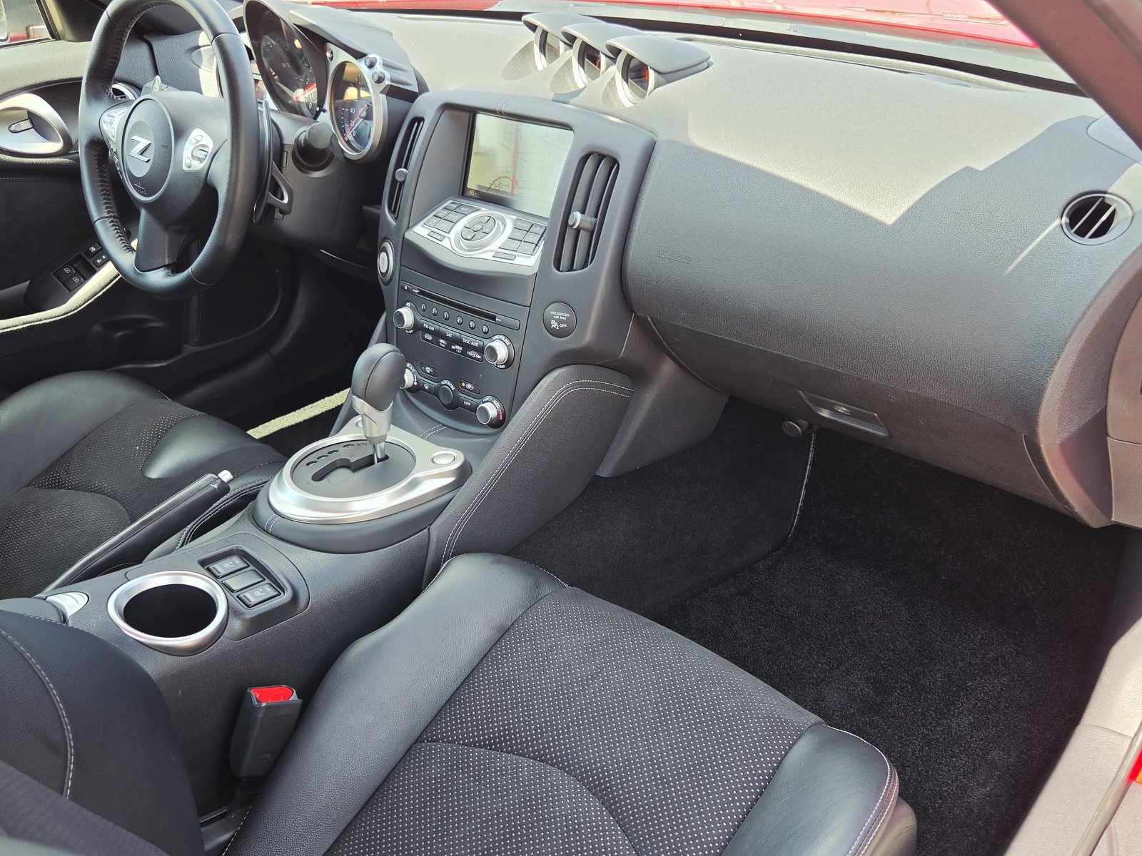 Used 2013 Nissan 370Z Touring w/ Sport Pkg RWD image 15