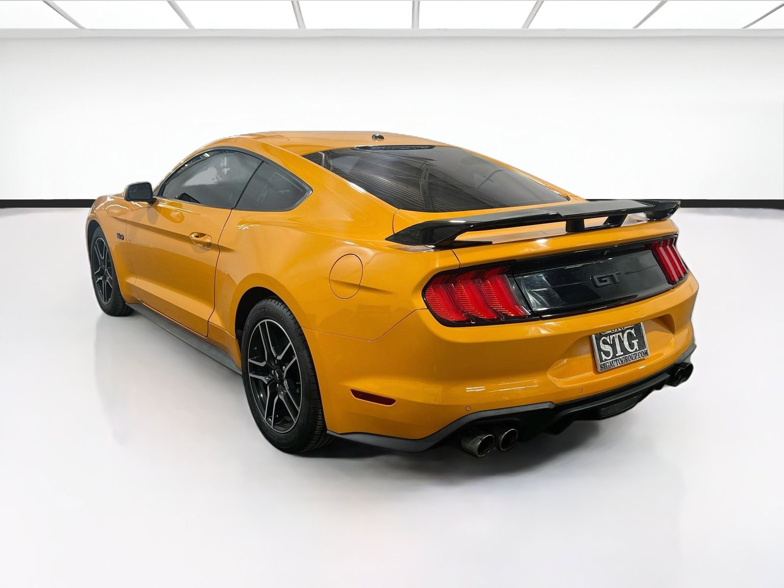 Used 2019 Ford Mustang GT RWD image 6