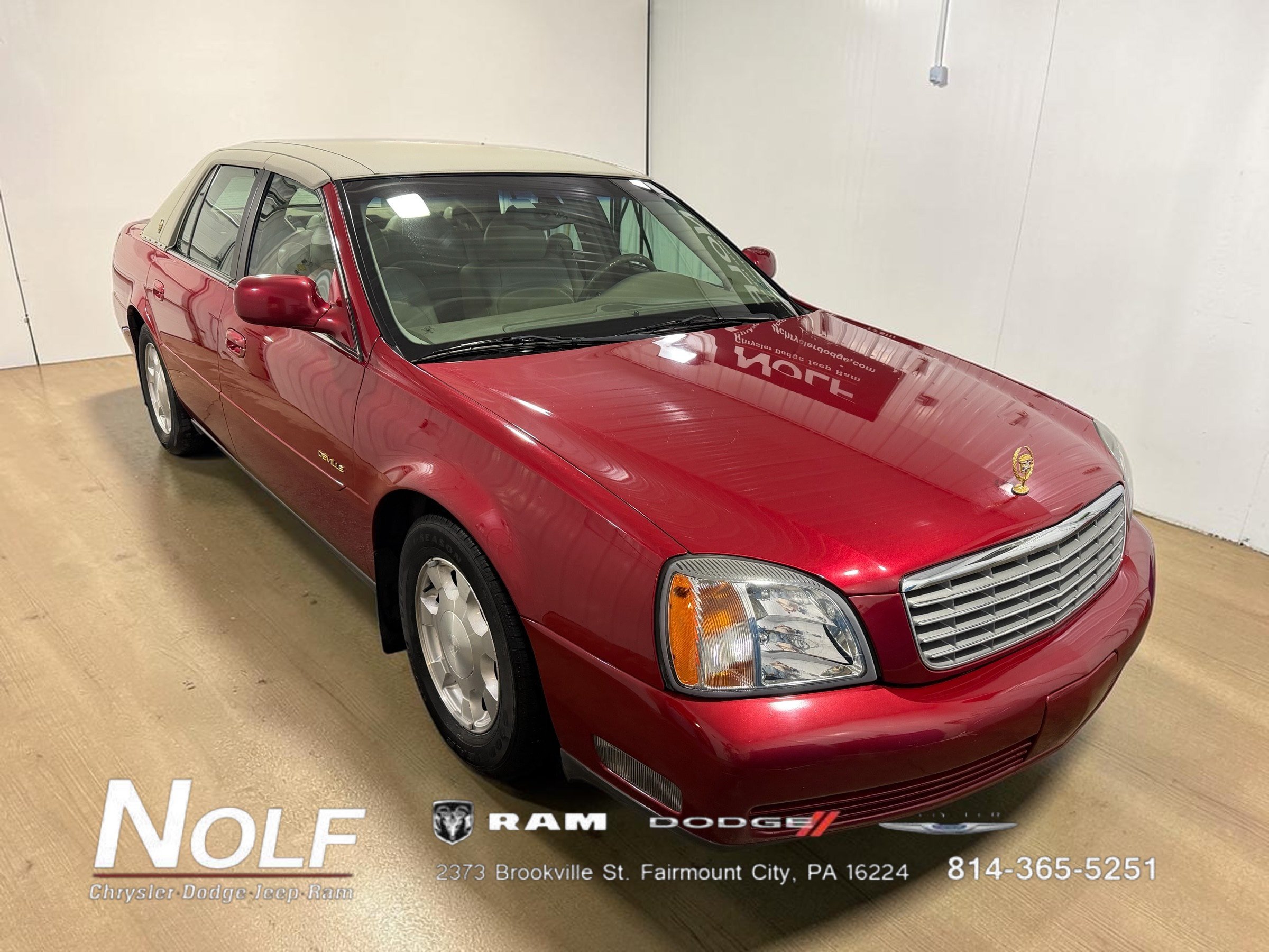 Used 2001 Cadillac De Ville w/ Comfort/Convenience Pkg FWD image 1