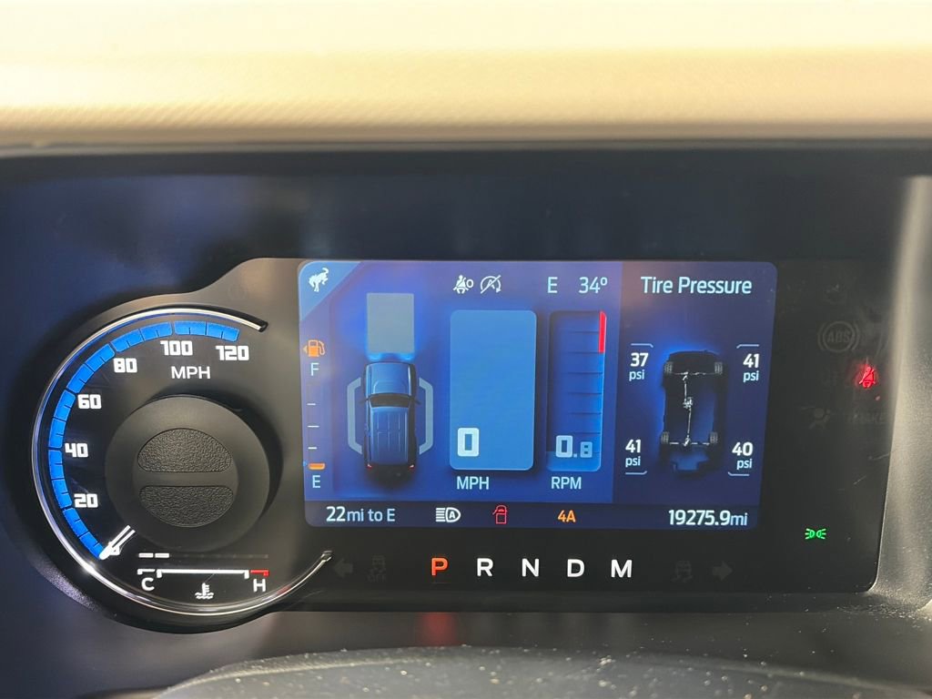 Used 2023 Ford Bronco Wildtrak image 14