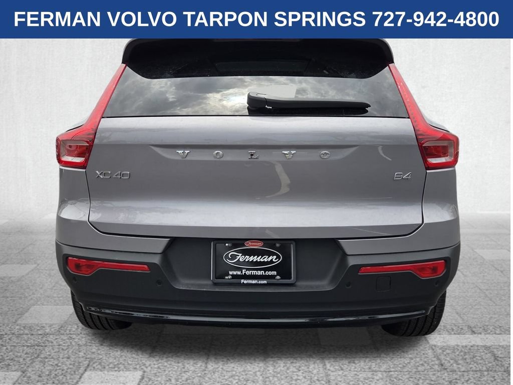 New 2026 Volvo XC40 B4 Core FWD image 8