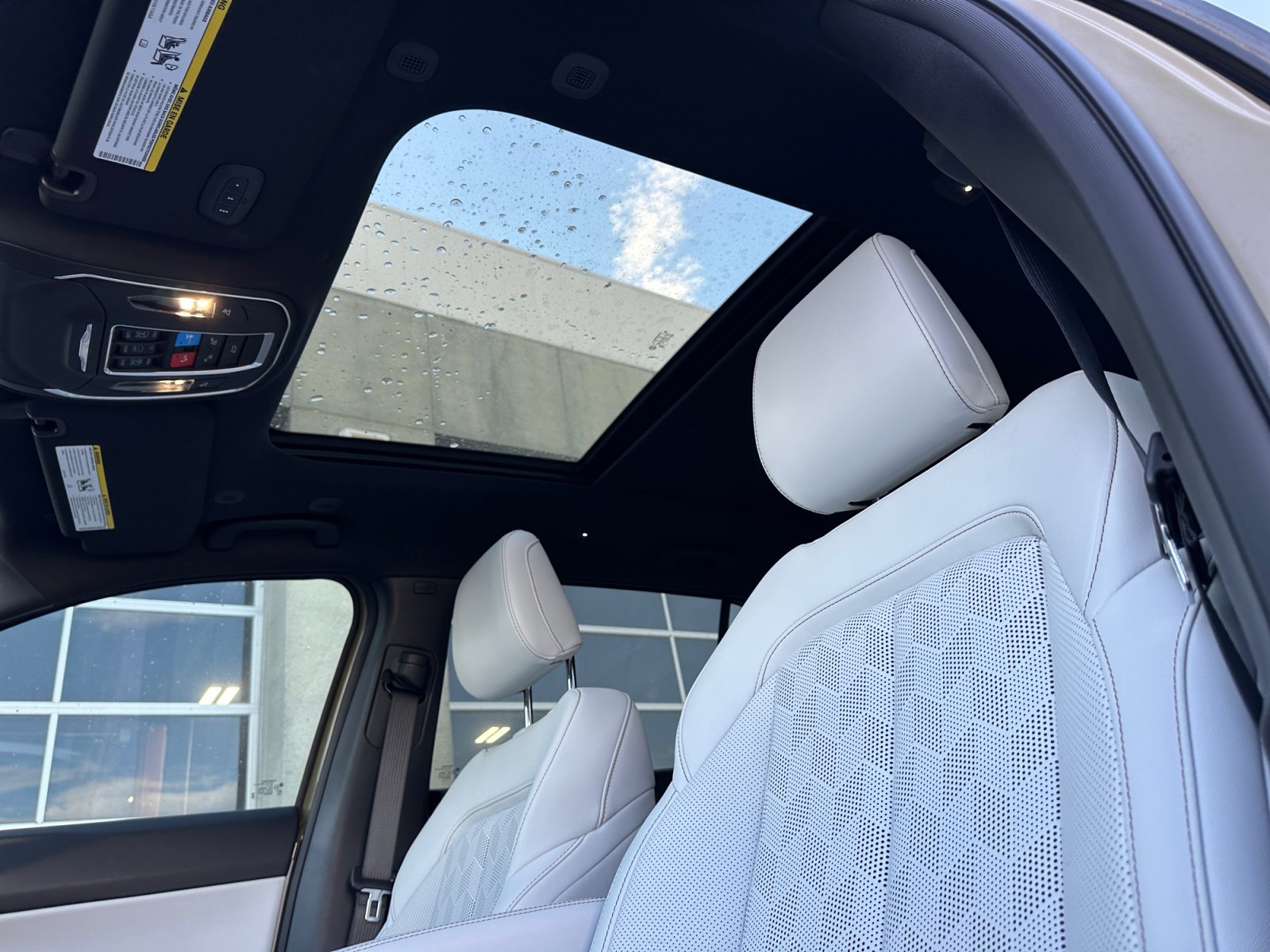 New 2026 Jeep Cherokee Overland AWD/4WD image 23