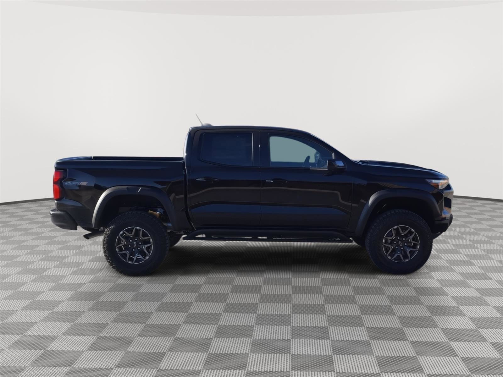 New 2026 Chevrolet Colorado ZR2 w/ Technology Package image 2