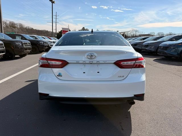 Used 2020 Toyota Camry XLE w/ Navigation Package FWD image 6