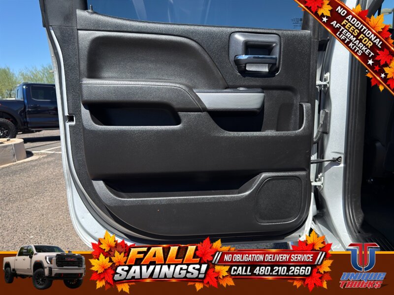 Used 2019 Chevrolet Silverado 2500 LT AWD/4WD image 20