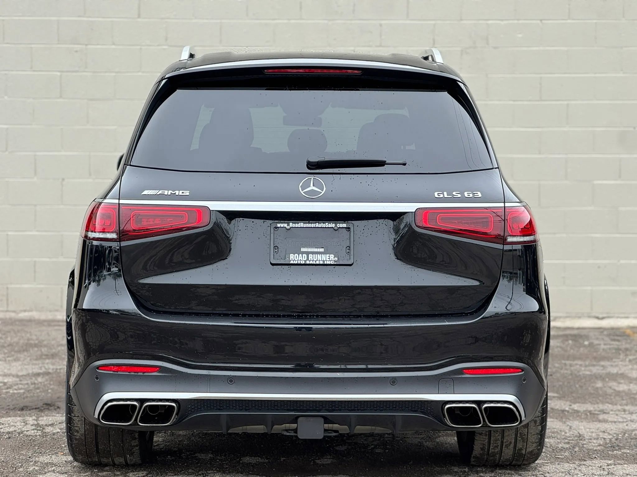 Used 2023 Mercedes-Benz GLS 63 AMG 4MATIC w/ Warmth & Comfort Package image 6